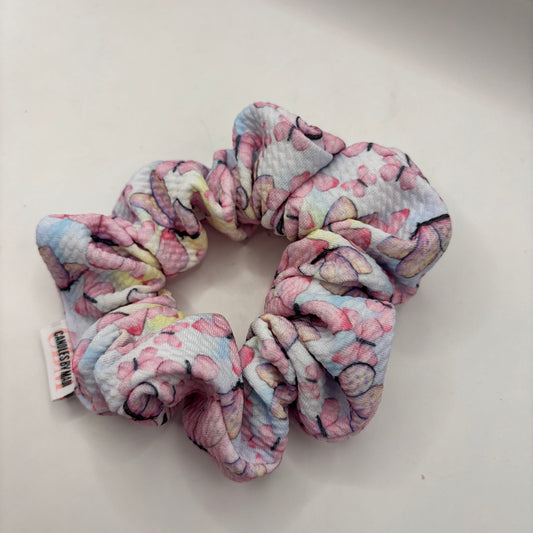 #108 Standard Scrunchie