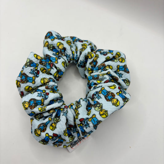 #113 Standard Scrunchie