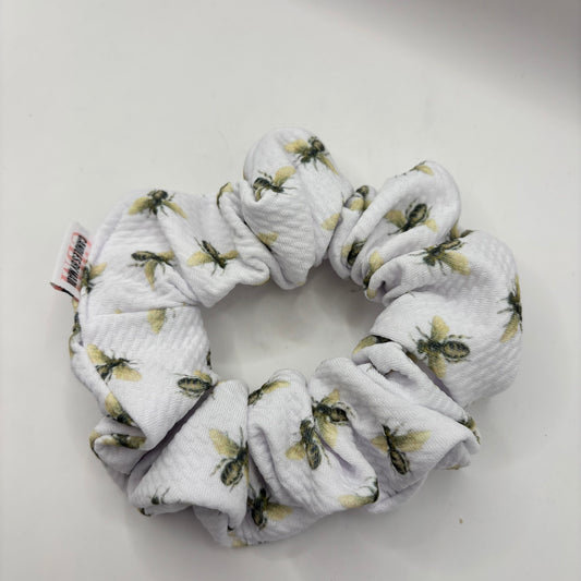 #121 Standard Scrunchie