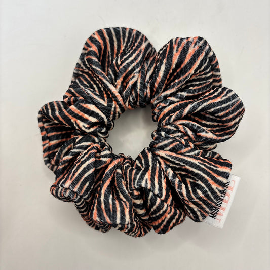 #40 Standard Scrunchie