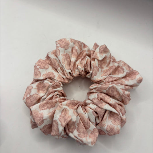 #174 Standard Scrunchie