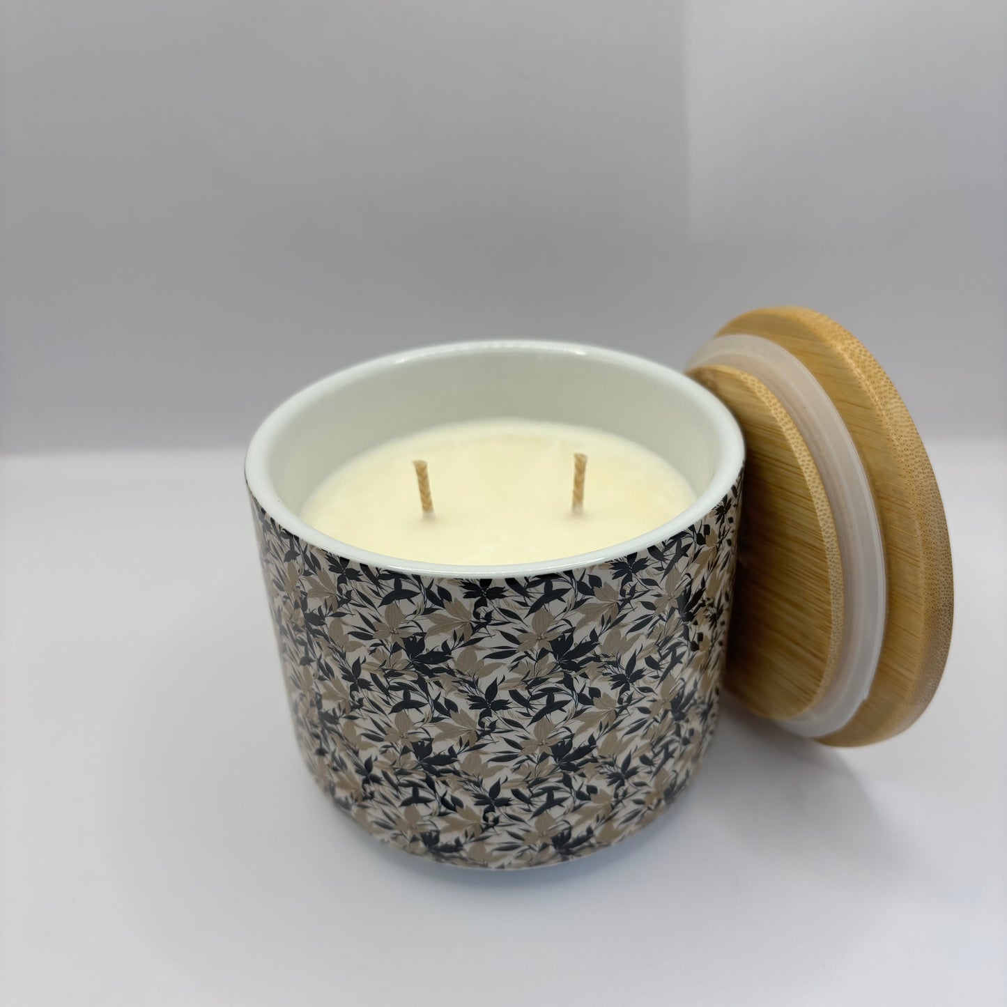 Amazonian Grape Candle (300g)